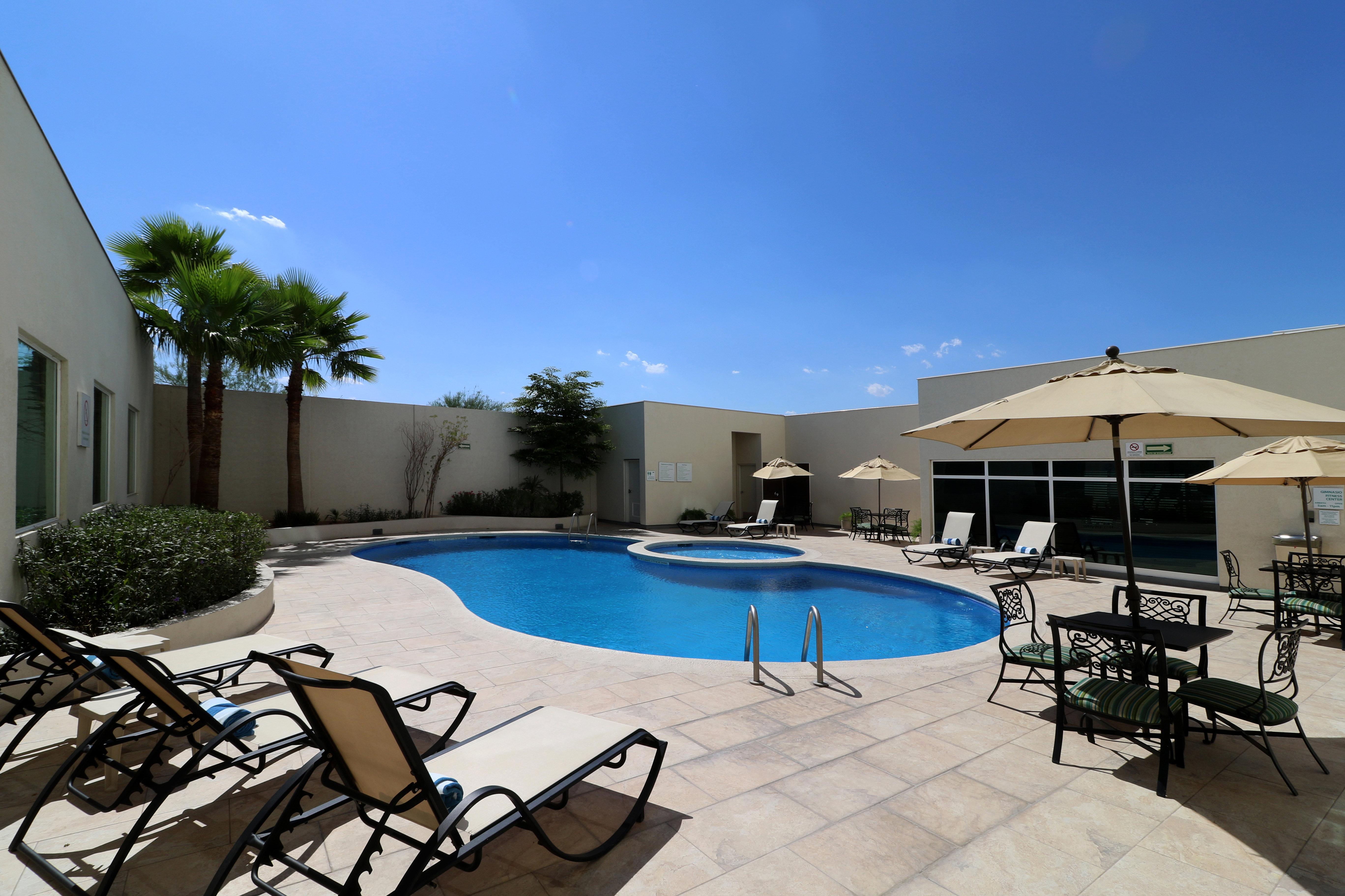 Holiday Inn Hotel & Suites Hermosillo Aeropuerto By Ihg Dış mekan fotoğraf